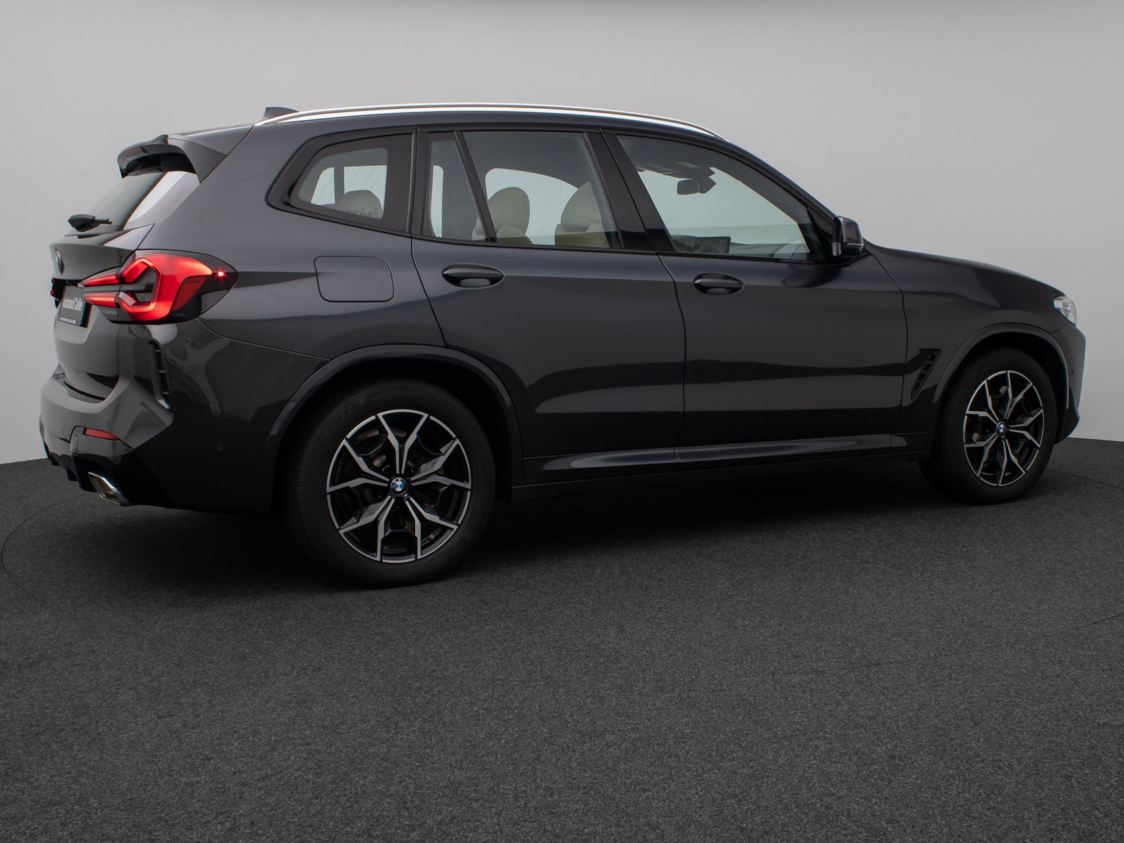Fahrzeugabbildung BMW X3 xD20d  M Sport Laser Panorama 360°HUD DAB 19"