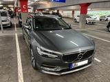 Volvo V90 T6 AWD Inscription | 320 PS | Automatik - graue Volvo V90
