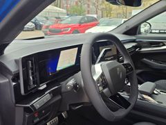 Fahrzeugabbildung Rafale 200 E-Tech Full Hybrid Esprit Alpine