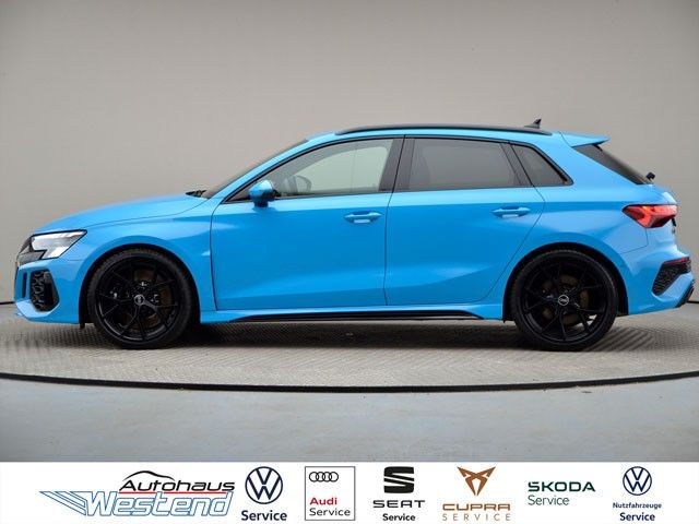 Fahrzeugabbildung Audi RS3 Sportback 2.5l TFSI 294kW qu. Matrix 280km/h