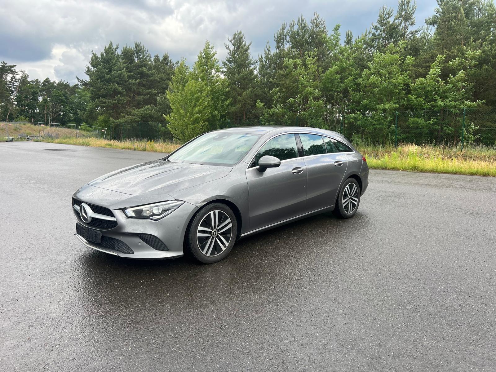 Mercedes-Benz CLA 180 d/Automatik/Kamera/Xenon/LED