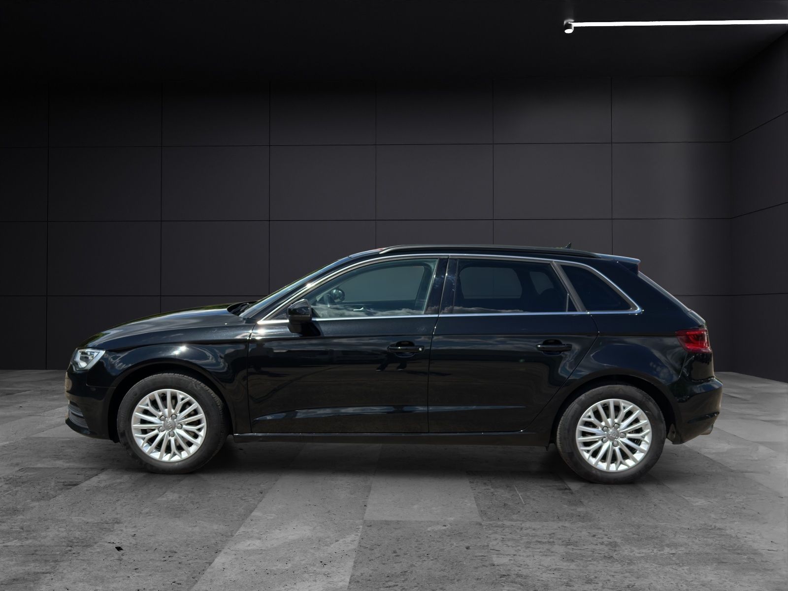 Fahrzeugabbildung Audi A3 Sportback Ambiente TSI DSG AHK XENON NAVI