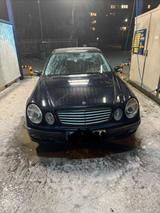 Mercedes-Benz Mercedes w211 - Mercedes-Benz 200 aus 2003