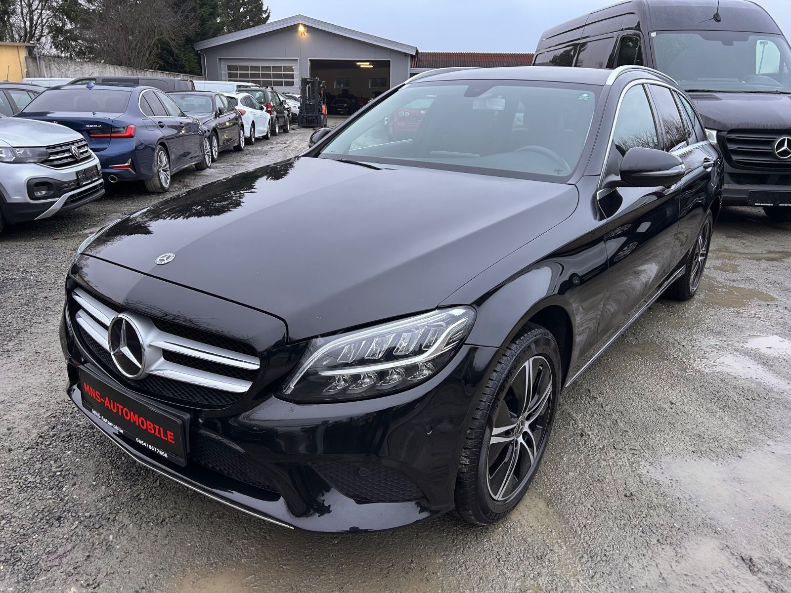 MERCEDES-BENZ C 300 T 4Matic Navi LED Standheizung Mildhybrid