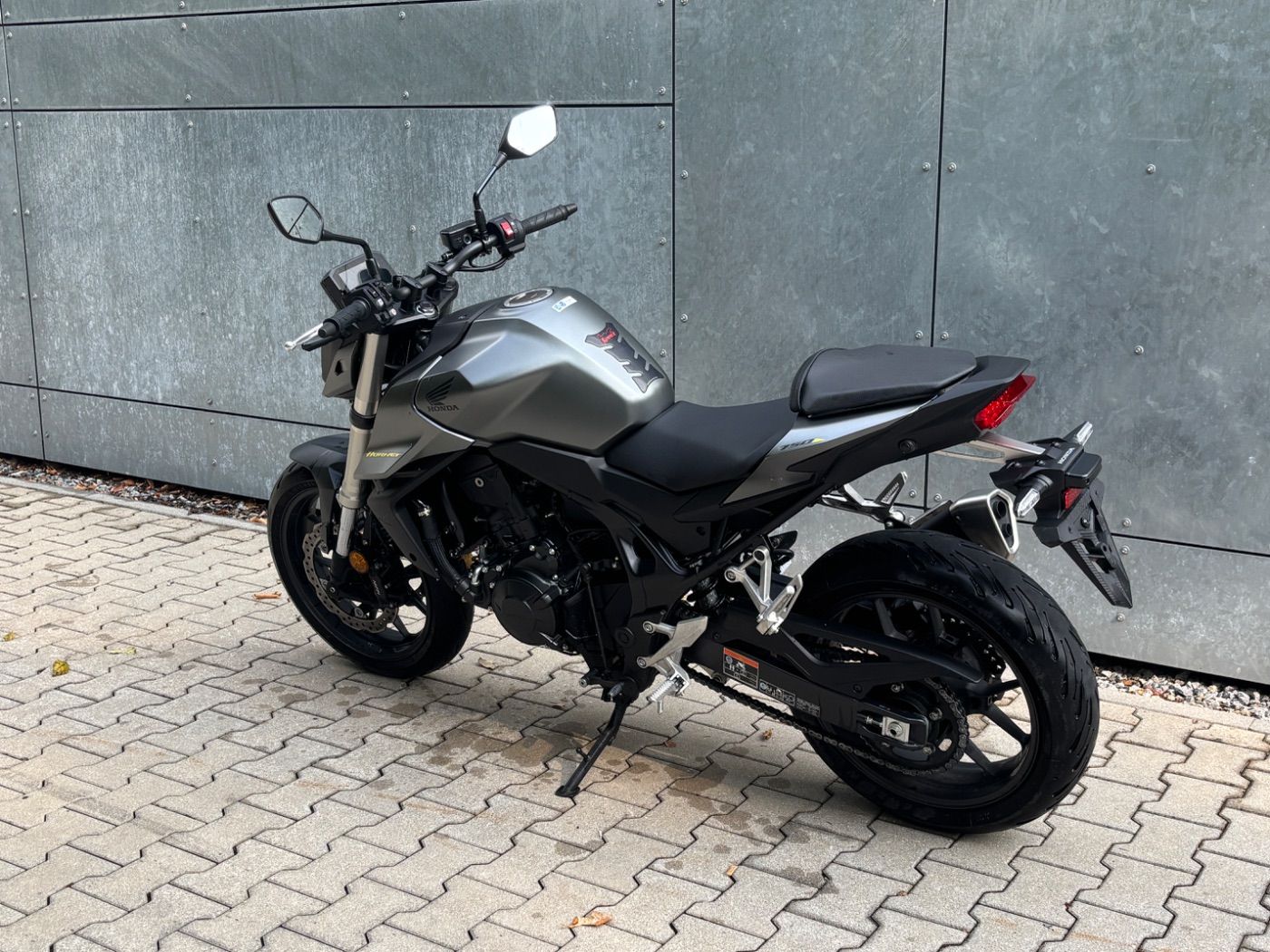 Fahrzeugabbildung Honda CB 750 Hornet A2