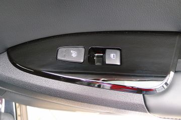 KIA Sportage - 12