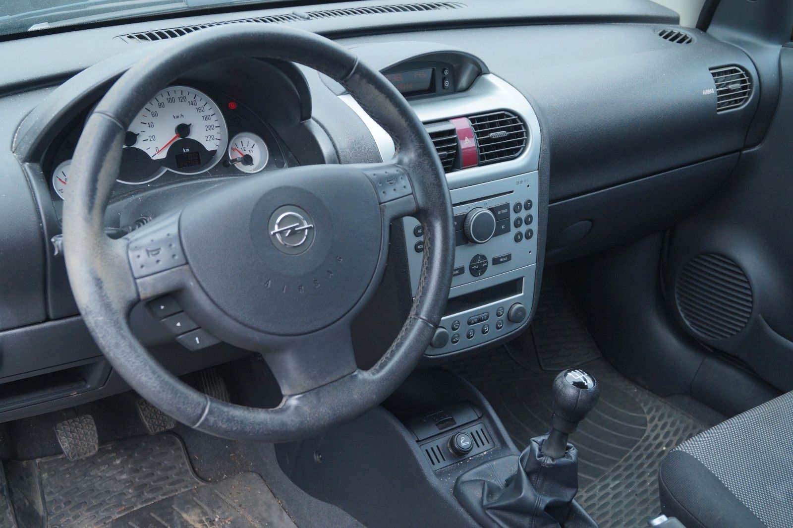 Fahrzeugabbildung Opel Corsa C Edition