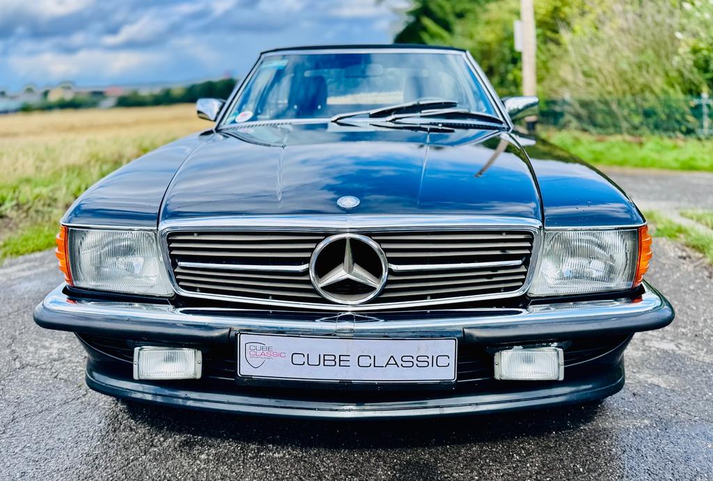 Mercedes-Benz SL 300