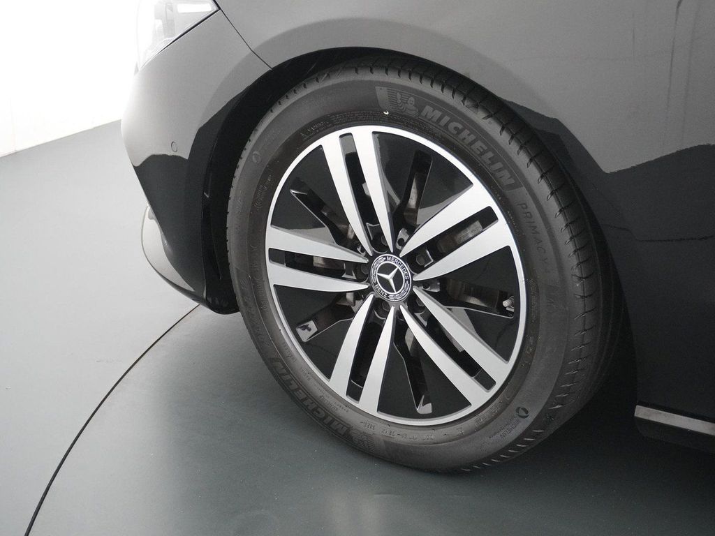 Mercedes-Benz CLA 200 Shooting Brake Business Solution Luxury