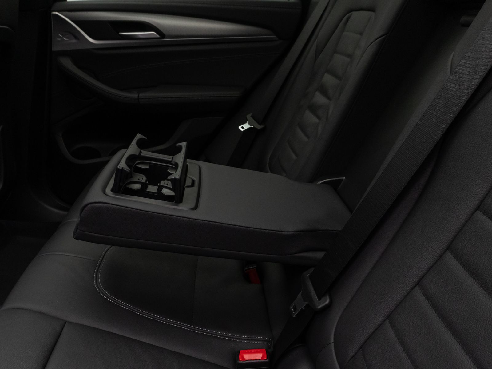 Fahrzeugabbildung BMW X3 M40d Panorama 360°HUD DAB HiFi AHK Komfort