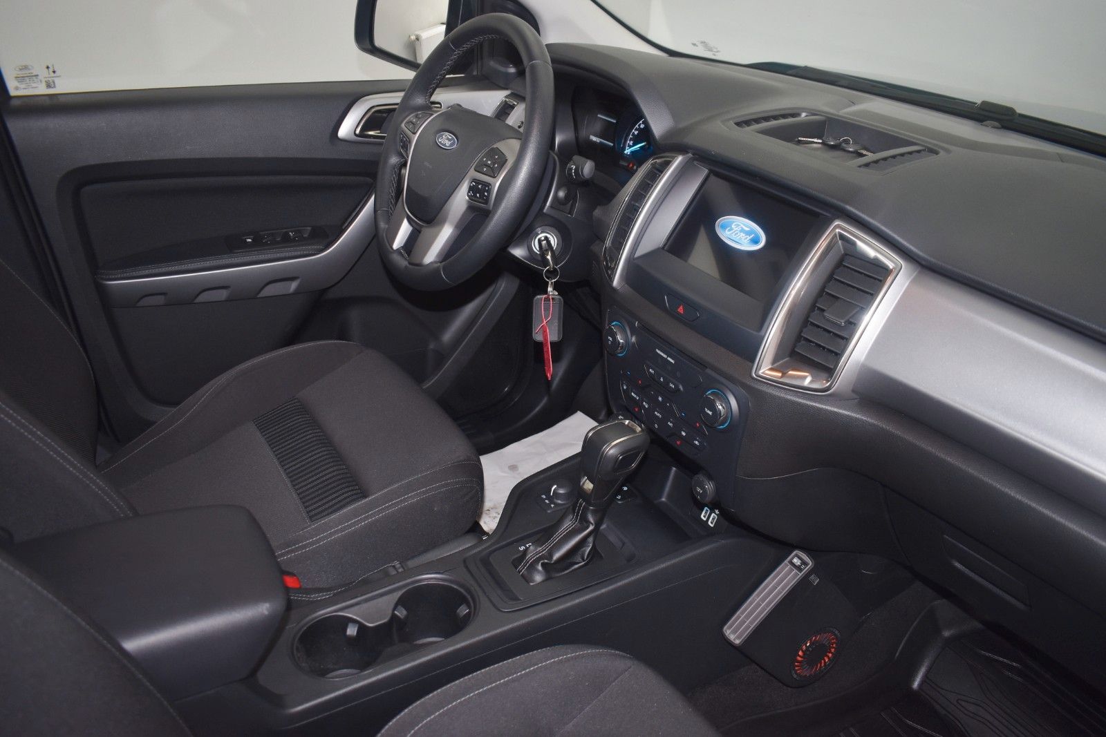 Fahrzeugabbildung Ford Ranger Doppelkabine 4x4 XLT Autom.,Navi,ACC