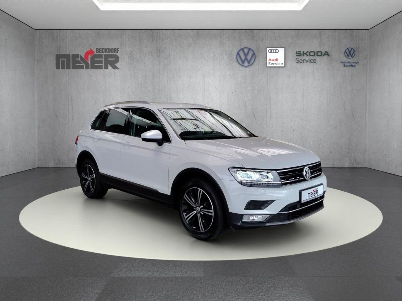 Tiguan Highline 2.0 TDI Klima Navi Einparkhilfe