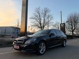 Mercedes-Benz E-Klasse 350 BlueTec SCHECKHEFT AHK  TÜV NEU - Mercedes-Benz E 350 in Braunschweig