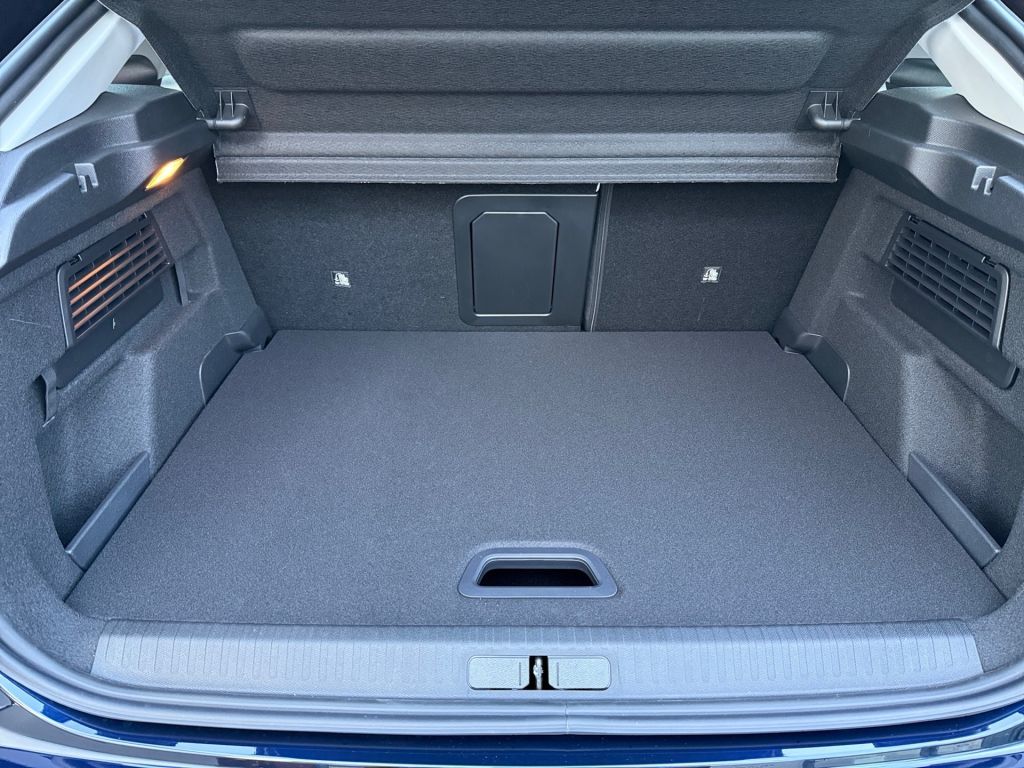 Fahrzeugabbildung Citroën C4 Benziner 130 MAX - Vollausstattung*Massage