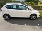 Seat Altea weiß 2011 - Seat Altea Gebrauchtwagen in Nürnberg