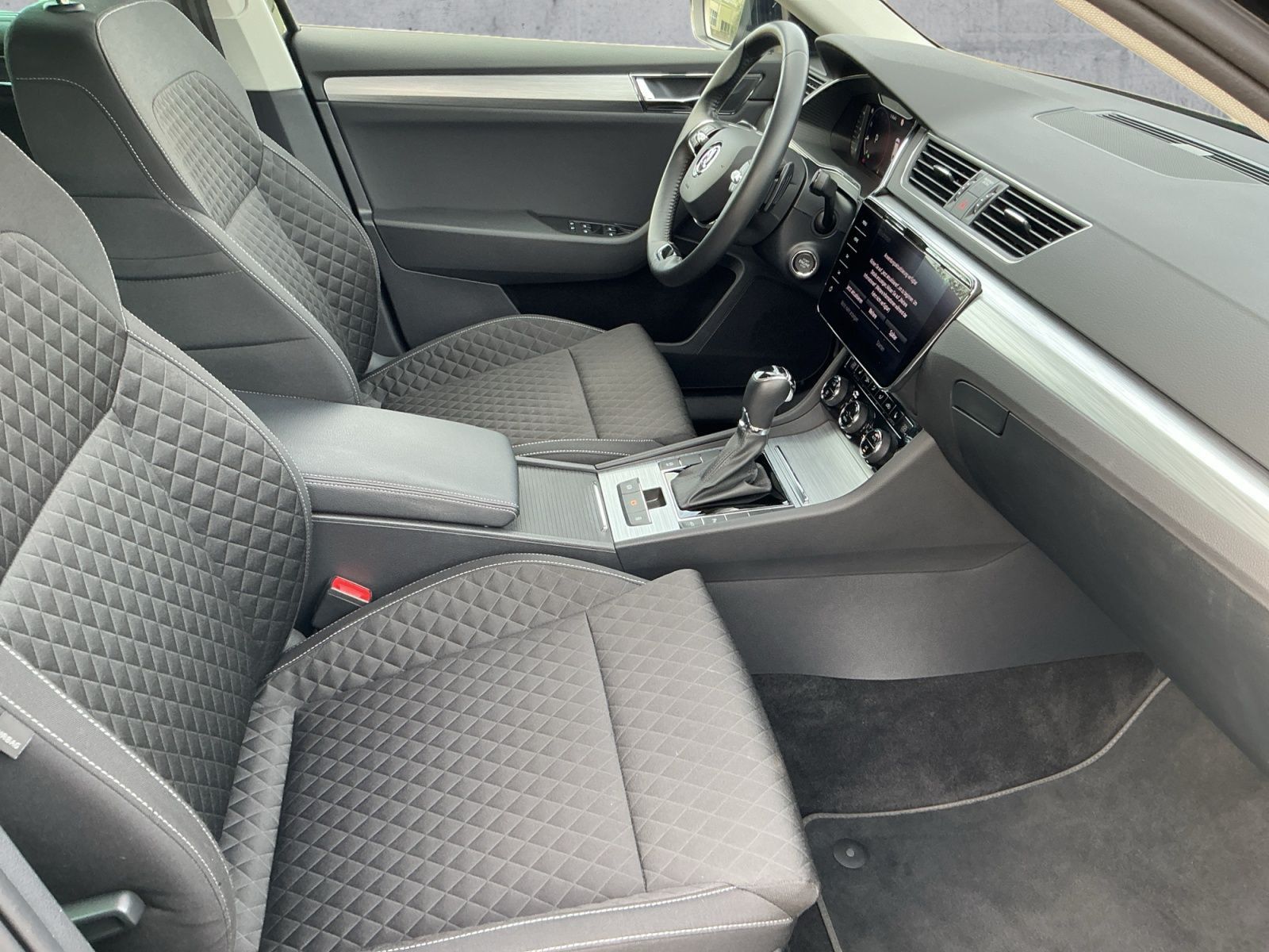 Skoda Superb - Bild 13