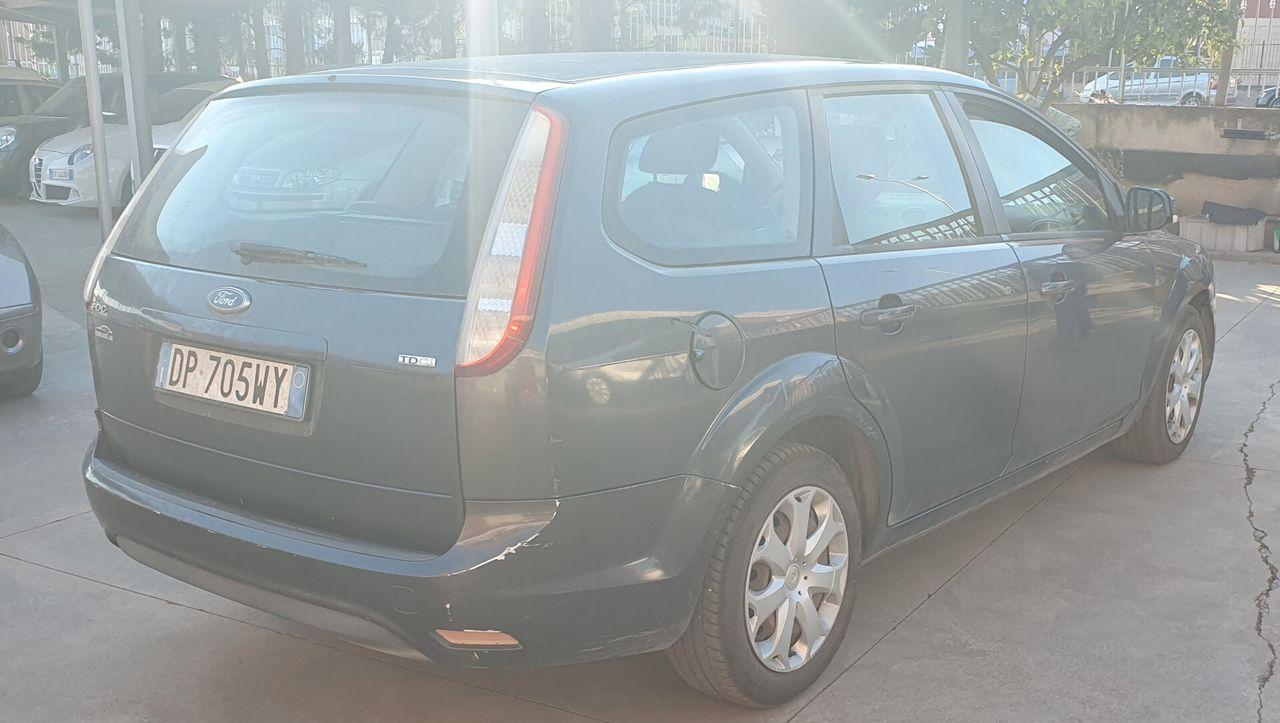 Ford Focus 2008 — engine 1.560 cm³, 110 HP (81kW)