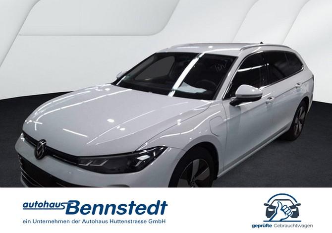 Volkswagen Passat Variant 1.5 eHybrid Business HuD AHK