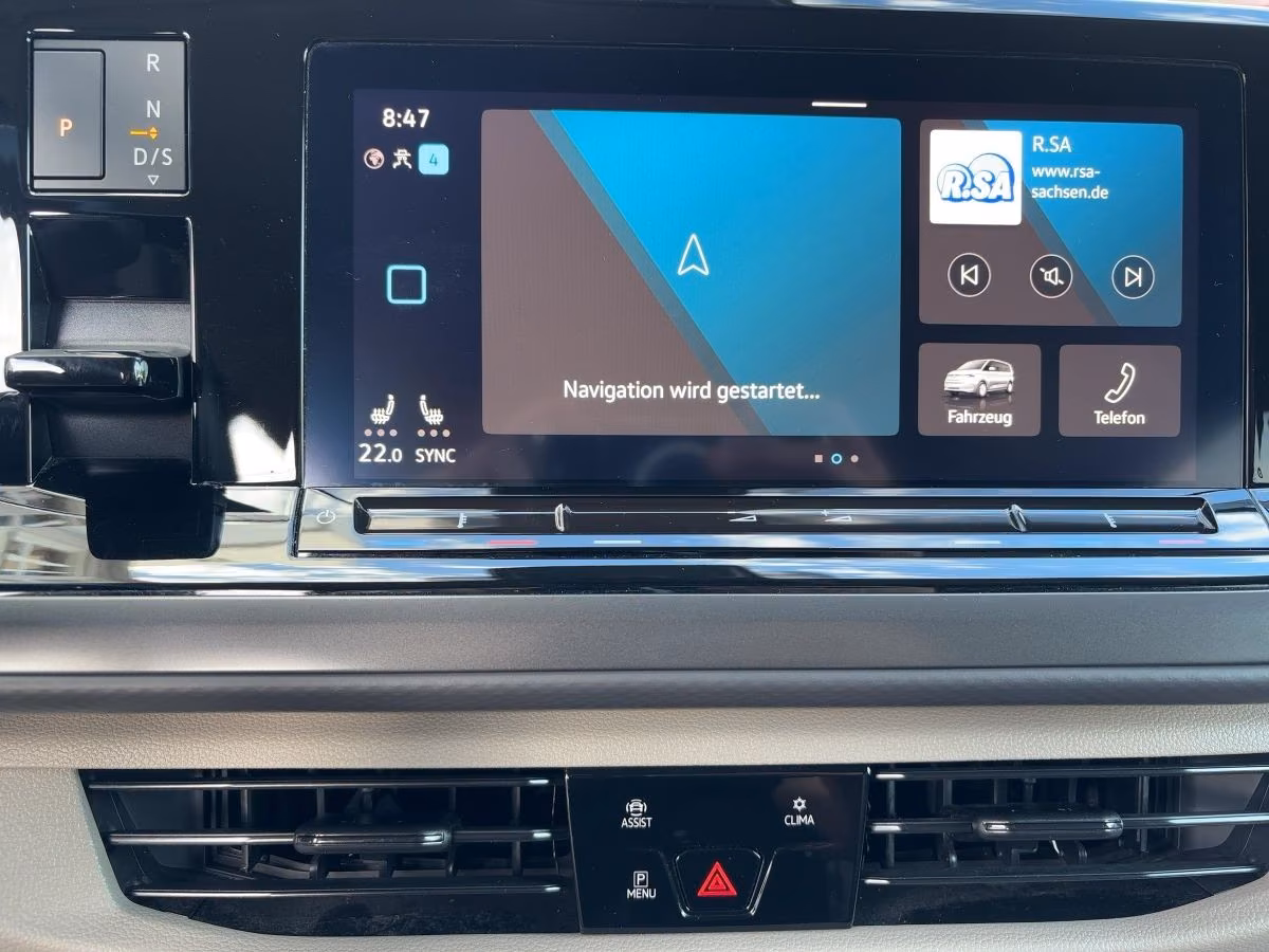 Volkswagen T7 Multivan LANG 2,0 TDI LED CLIMATRONIC PDC SHZ