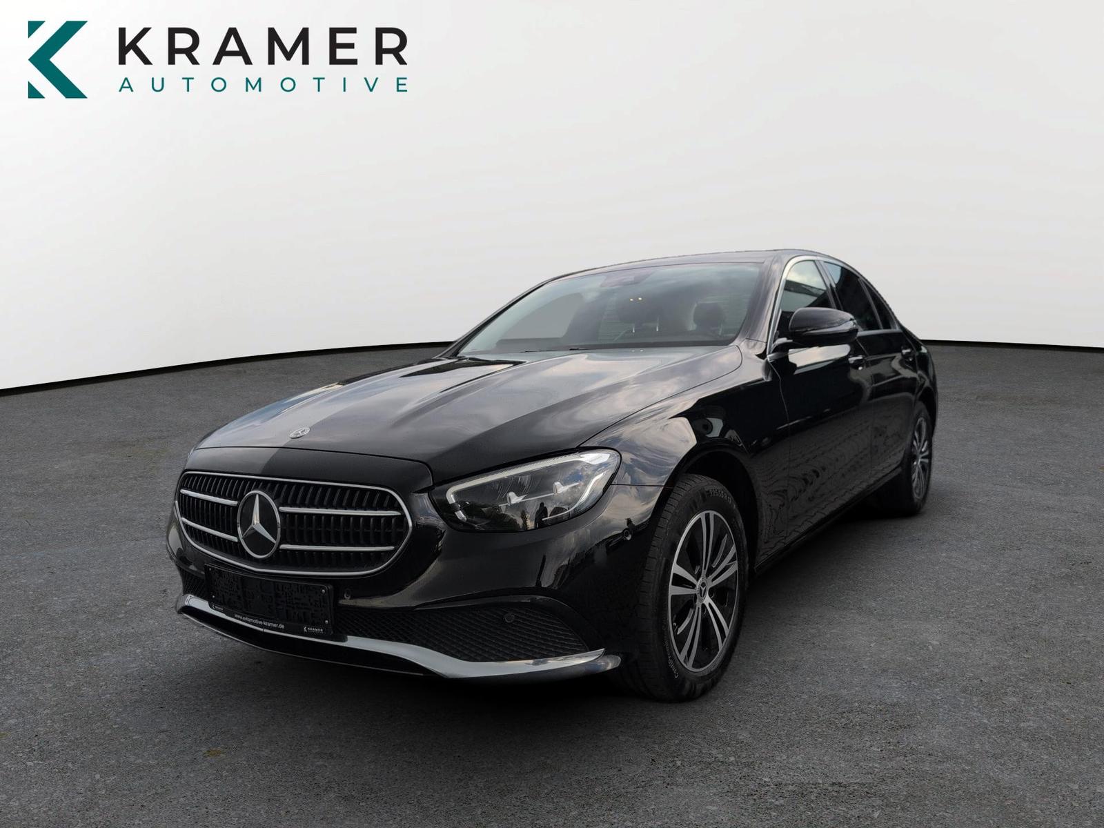 Mercedes-Benz E 300 d 4M. Avantgarde LED+KAMERA+SHZ+LEDER+AMBI