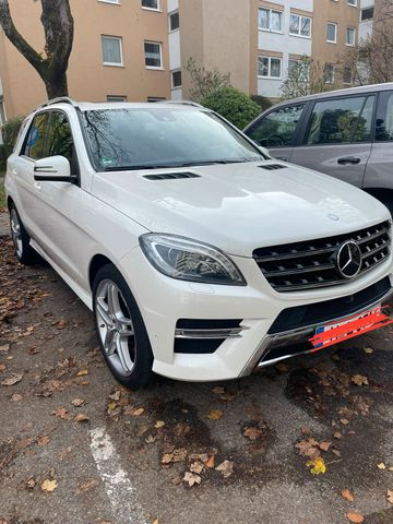 Mercedes-Benz Mercedes W166 ML 350 CDI BLUE TEC AMG Paket