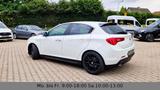 Alfa Romeo Giulietta Turismo Xenon LED Teilleder Tempomat - Alfa Romeo aus 2011