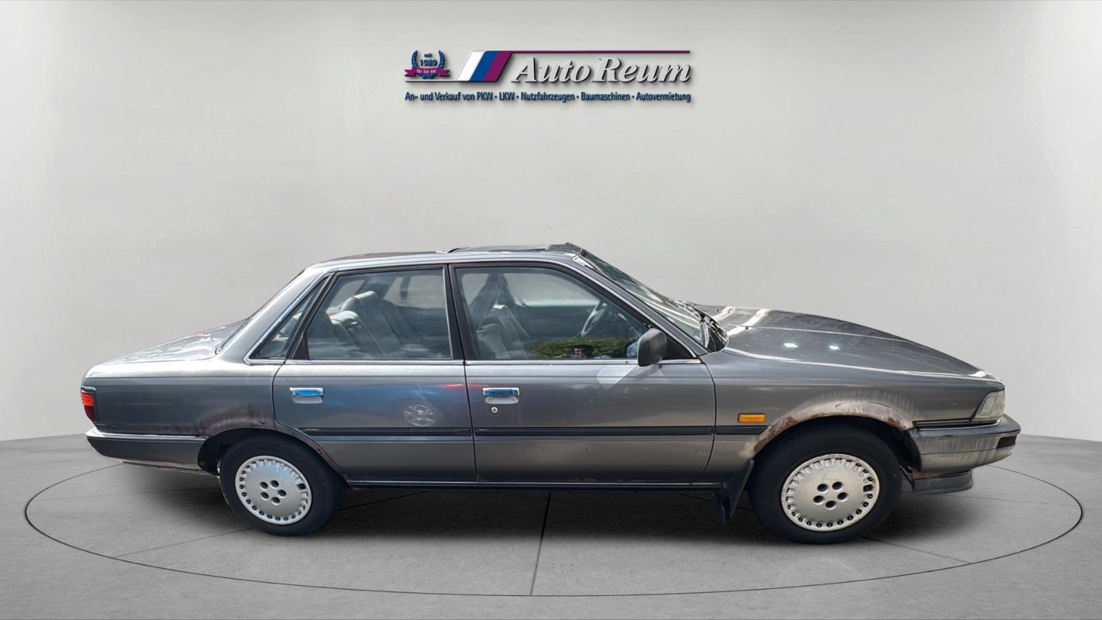 Toyota Camry 2.0 Automatik AHL OLDTIMER SCHIEBEDACH