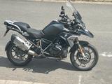 BMW 1250GS - BMW Motorräder in Wiesbaden