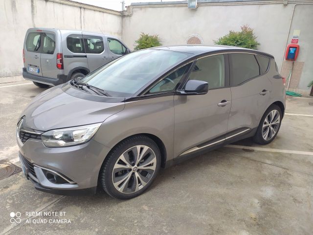 Renault Scenic Scénic dCi 8V 110 CV EDC Energy I