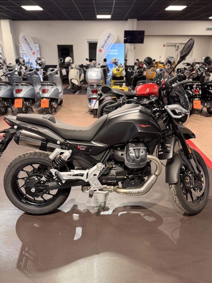 Moto Guzzi V85
