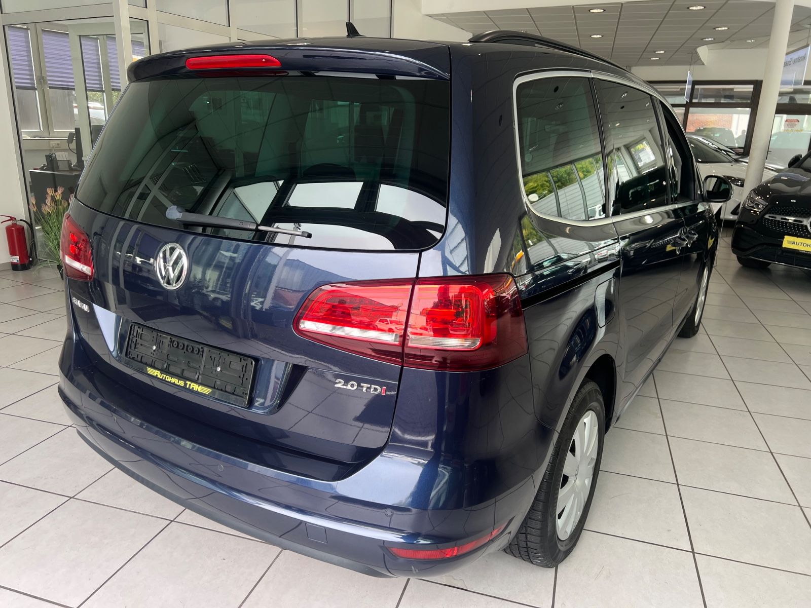 Fahrzeugabbildung Volkswagen Sharan 2.0 TDI Comfortline * PANO* R.KAMERA *AHK