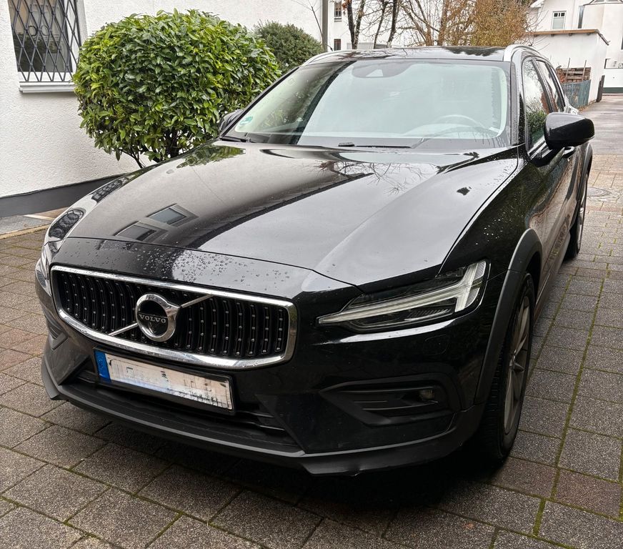 Volvo V60 Cross Country