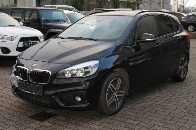 BMW 218 Active Tourer Sportline HUD Panorama Leder