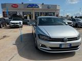 Volkswagen VOLKSWAGEN POLO 1.6 TDI 95 CV COMFORTLINE BLUE-M - Volkswagen Polo mit Diesel-Antrieb: 1.9