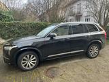 Volvo XC90 D5 AWD Geartronic Inscription AHK - Volvo XC90 von privat