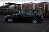 Mercedes-Benz E 55 AMG - TÜV & Teile komplett überholt - schwarze Mercedes-Benz E 55 AMG