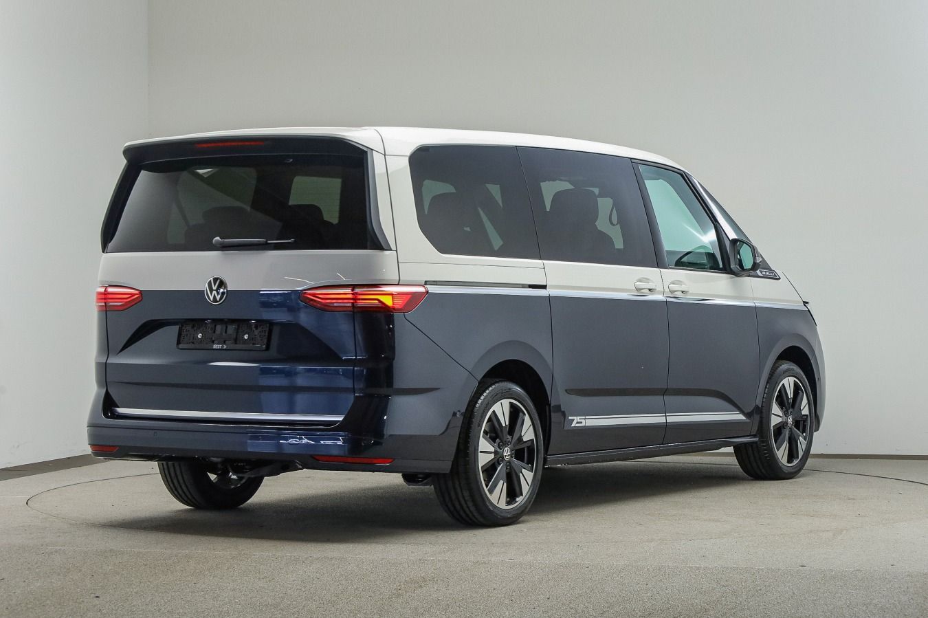 Volkswagen T7 Multivan - Bild 2