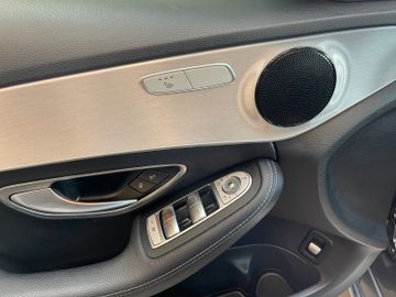 Mercedes-Benz C 200 C -Klasse T-Modell *LED*NAVI*AHK*TEMPOMAT*