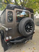 Land Rover Defender Sondermodell "Rough" Fiskal LKW - Land Rover Defender: Schiebedach