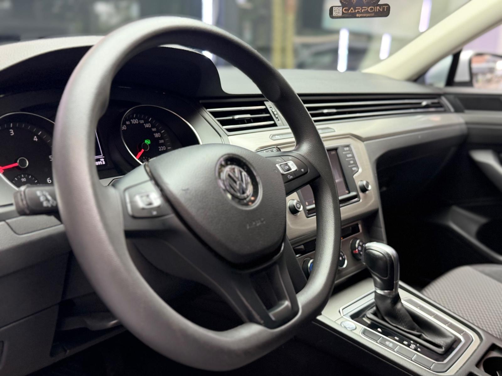 Volkswagen Passat Variant Trendline 2.0TDI/Navi/Aut./BT