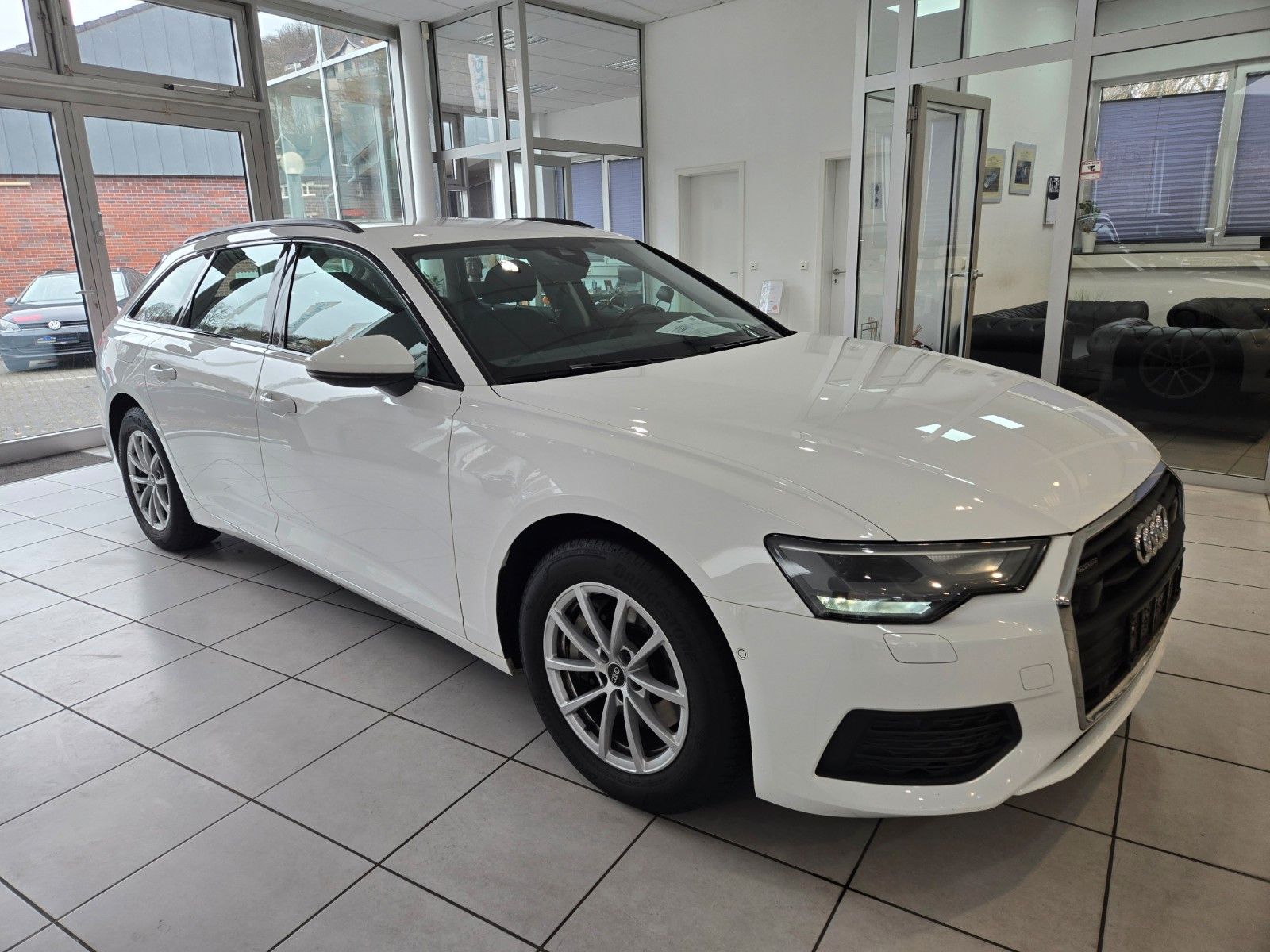 Fahrzeugabbildung Audi A6 Avant 45 TDI quattro*Business-Paket