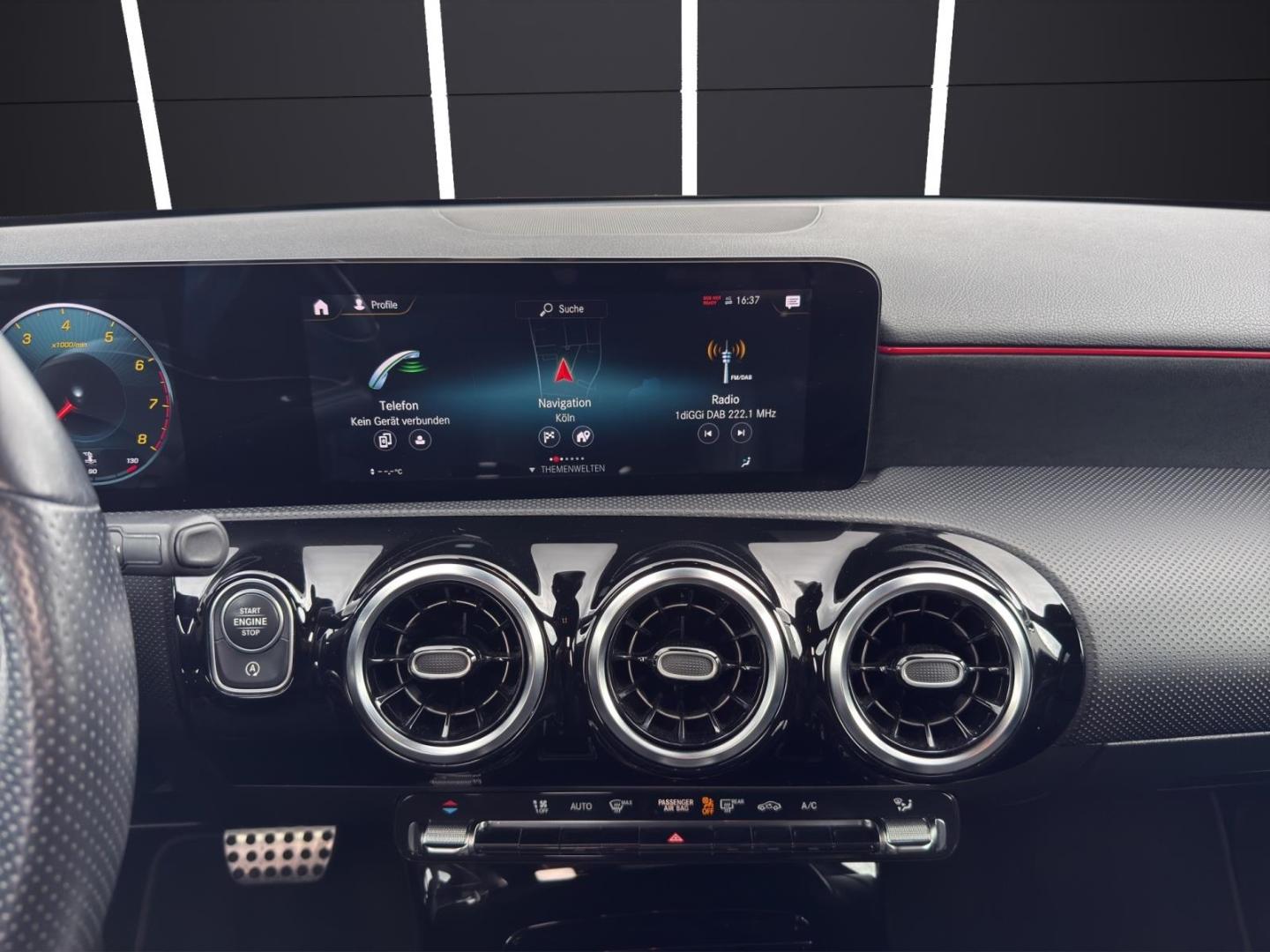 Mercedes-Benz A-Class AMG Line Navi Digitales Cockpit Kamera SHZ, миниатюра 13