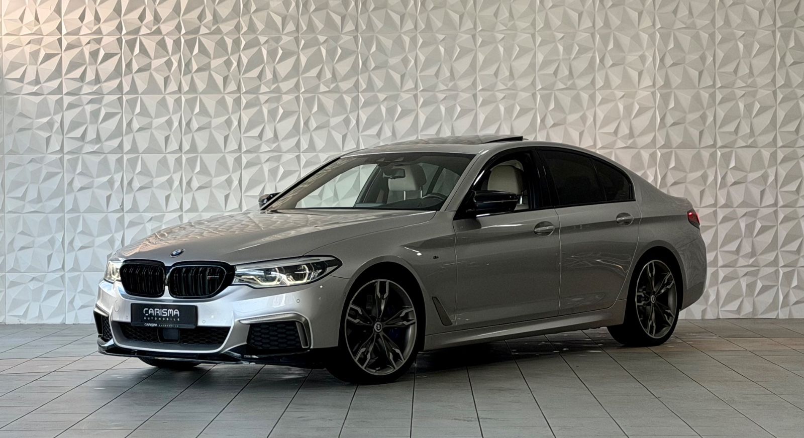BMW M550d xDrive Limo|360°|LED|SCHIEBEDACH|