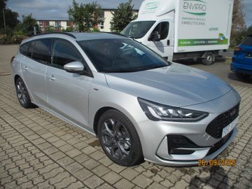Ford Focus Turnier ST-Line 5j Garantie + Winterpaket