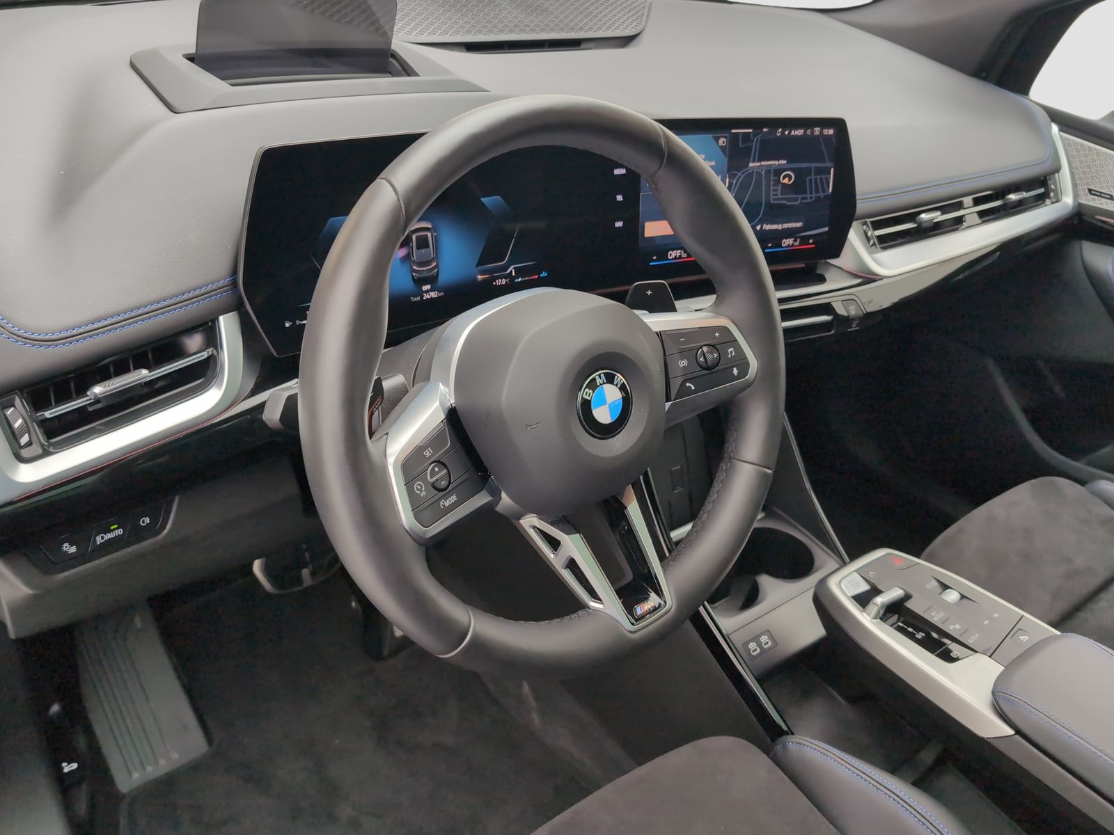 BMW 223 Active Tourer - Bild 11