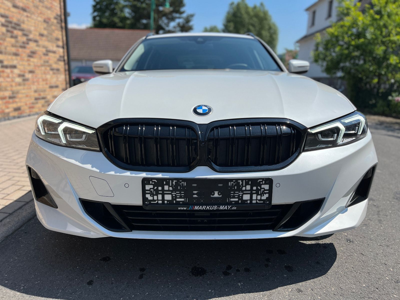 BMW 318i Tour LCI AHK HiFi Navi LED Sportsitze Leder foto 2