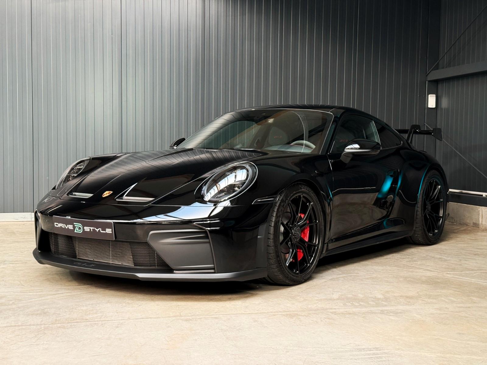 Porsche GT3 + 1. Hand + 1.835 km + Lift + Carbon + BOSE