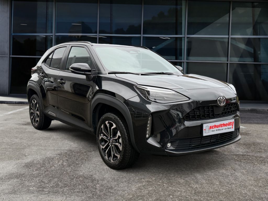Fahrzeugabbildung Toyota Yaris Cross Hybrid 130 1.5 VVT-i Teamplayer