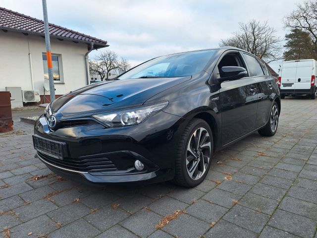 Toyota Auris Touring Sports  Hybrid 1,8-l-VVT Team D.