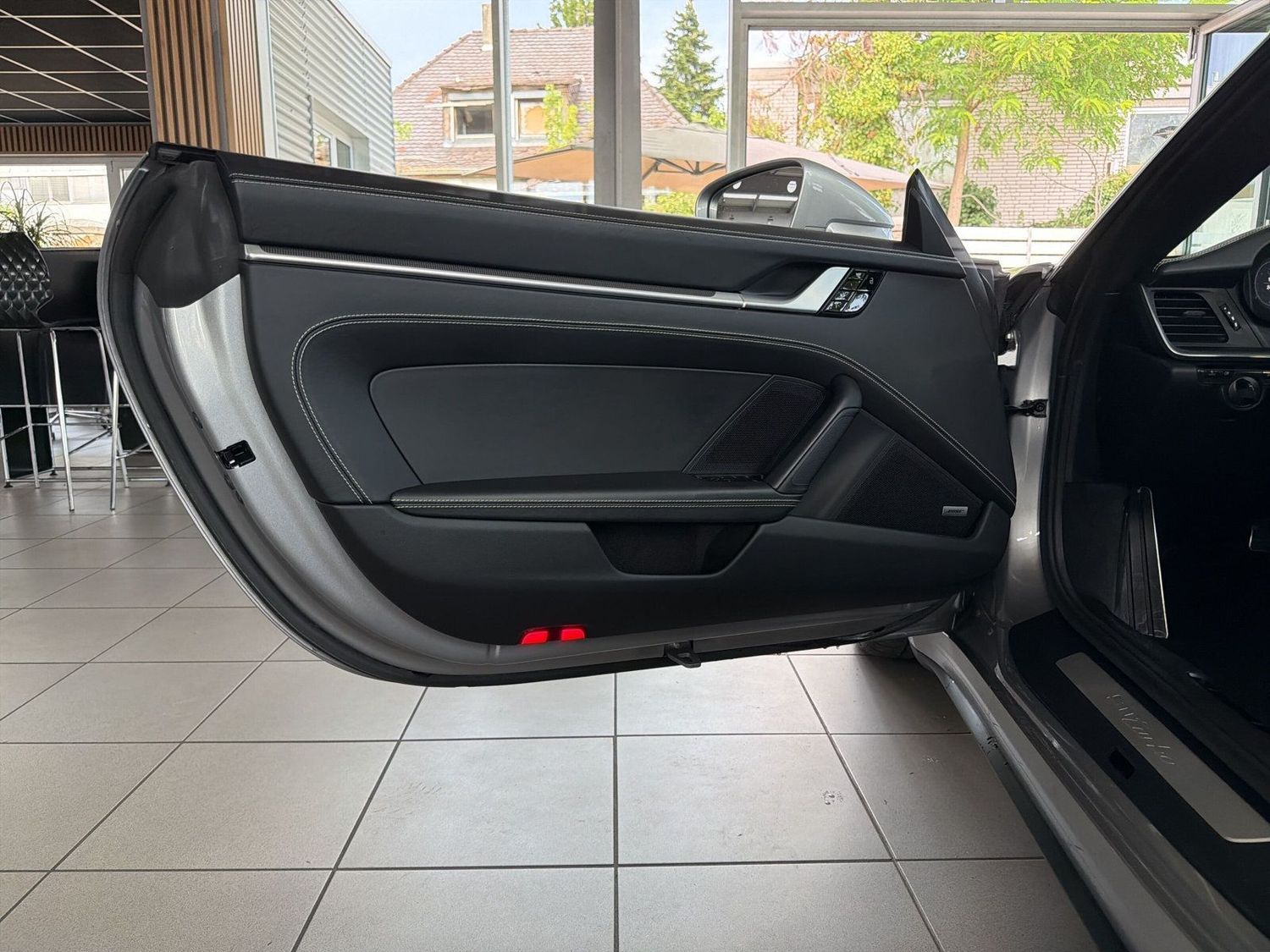 Porsche 992 Turbo Cabriolet BOSE PASM 360 APPROVED 5 27 foto 6